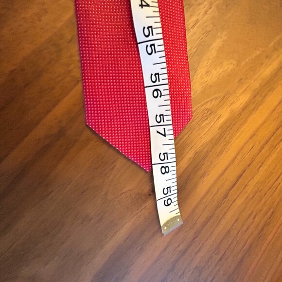 Men's Saks Fifth Avenue Red Silk Necktie - Red with white micro-dots - Picture 4 of 6